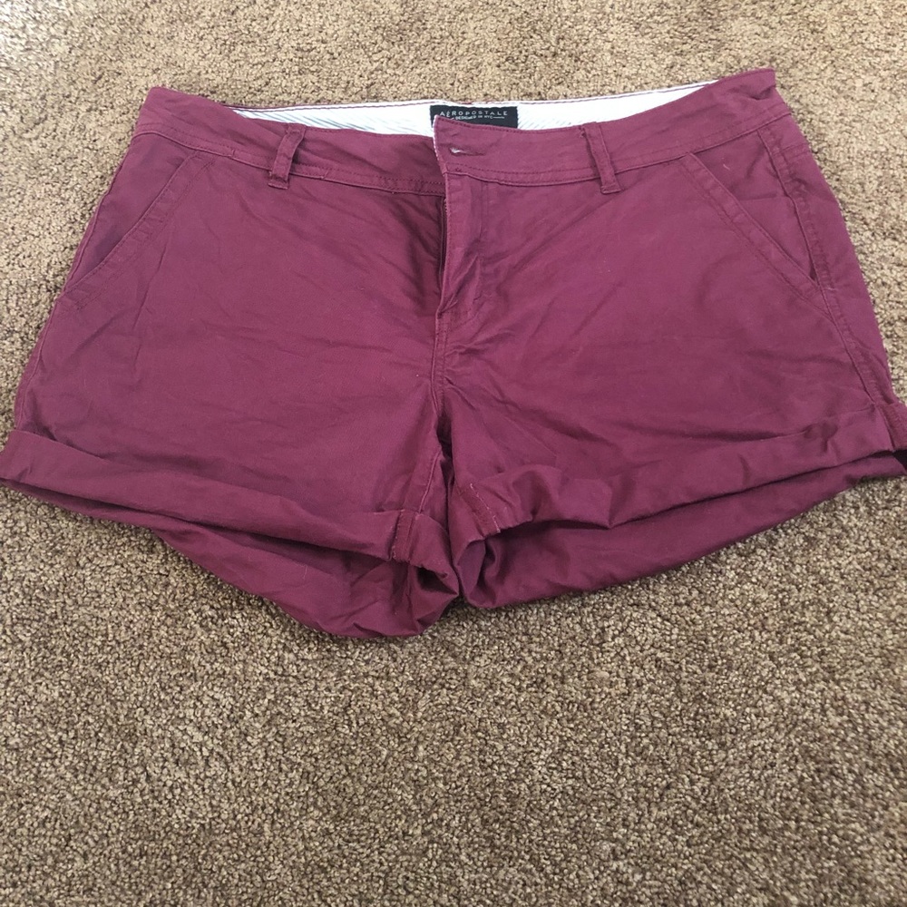 Maroon Aeropostale midi shorts